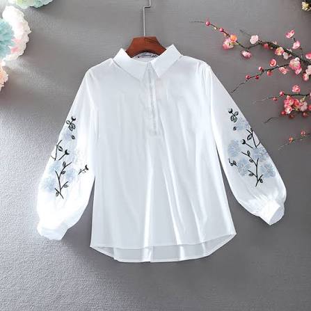 เสื้อสีขาว